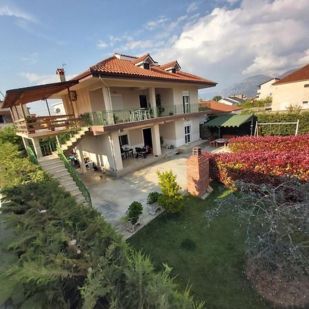 Villa Cerpja Kamez Kültér fotó