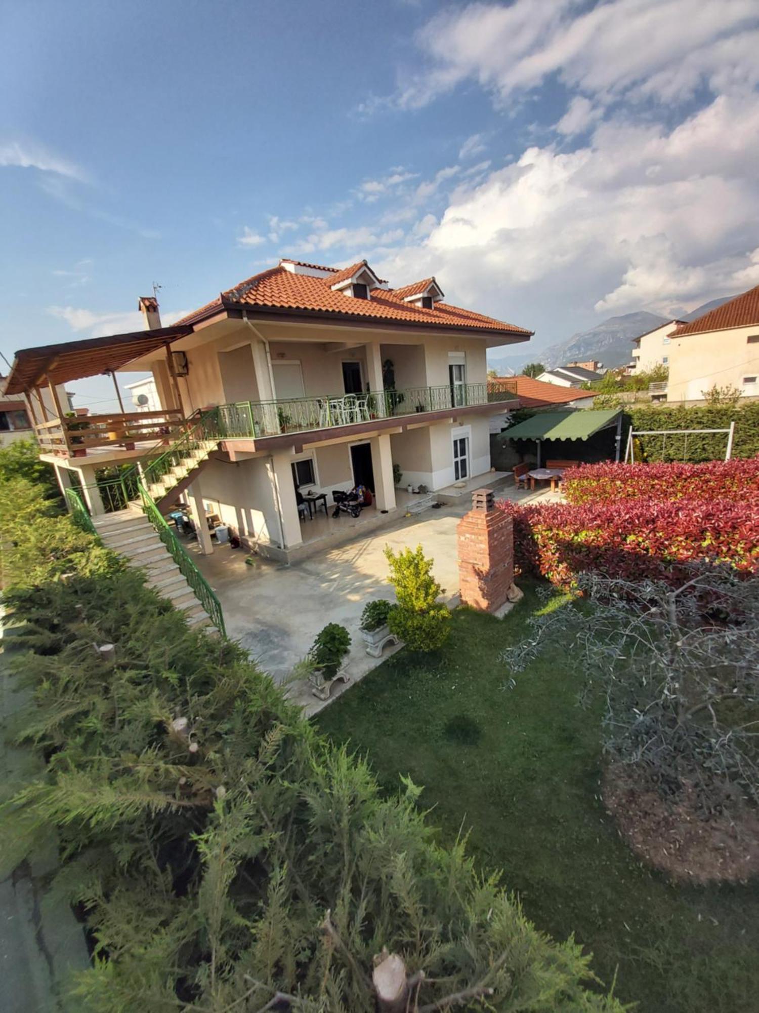 Villa Cerpja Kamez Kültér fotó